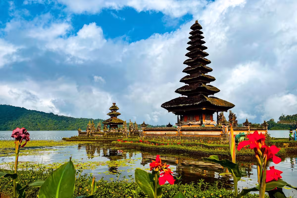 Hidden Gem Bali Terbaik 2025 Destinasi Otentik Jauh dari Keramaian
