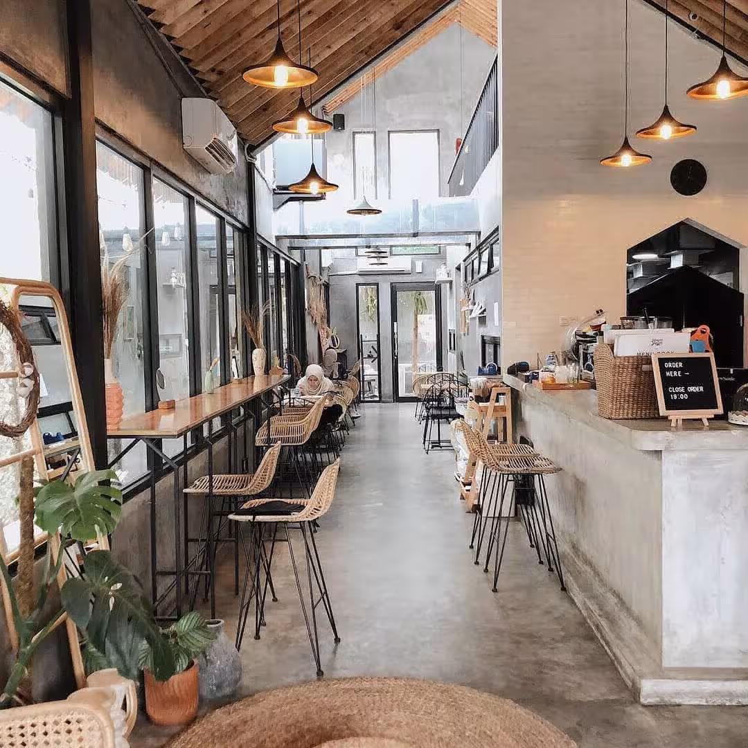 Cafe Kopi Terbaik di Bogor 2025 View Cantik Cozy untuk WFC