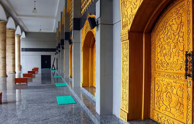 13 Cafe Terbaik di Ambon 2025 Nongkrong Asyik dengan Pemandangan Memukau