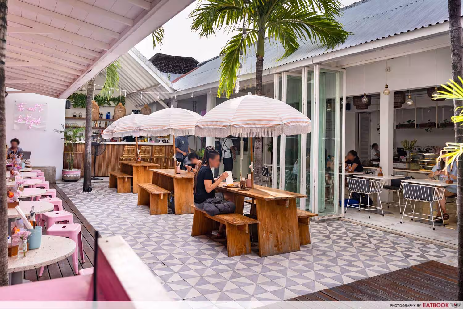 35 Cafe Terbaik Bali 2025 Destinasi Wajib untuk Ngopi  Nongkrong Estetik