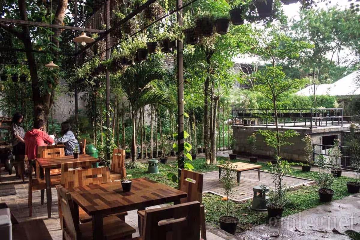 Cafe jogja 6 03294320.avif
