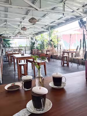 5 Cafe Terbaik Jombang Nuansa Alam untuk Healing Nongkrong Asyik di 2025
