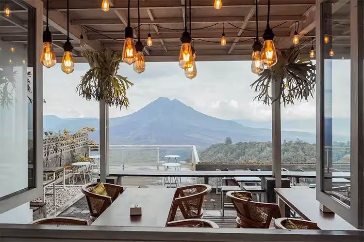 15 Cafe Terbaik di Kintamani dengan Pemandangan Spektakuler untuk Liburanmu Tahun 2025