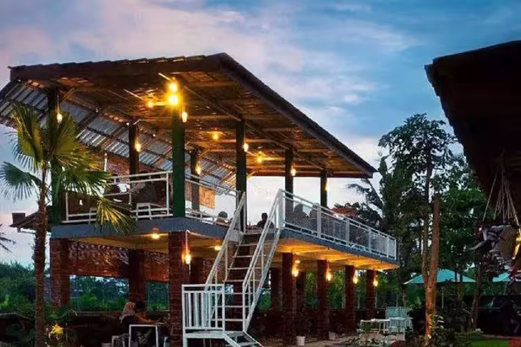 Cafe Terbaik di Lumajang 2025 Destinasi Nongkrong Paling Hits  Nyaman