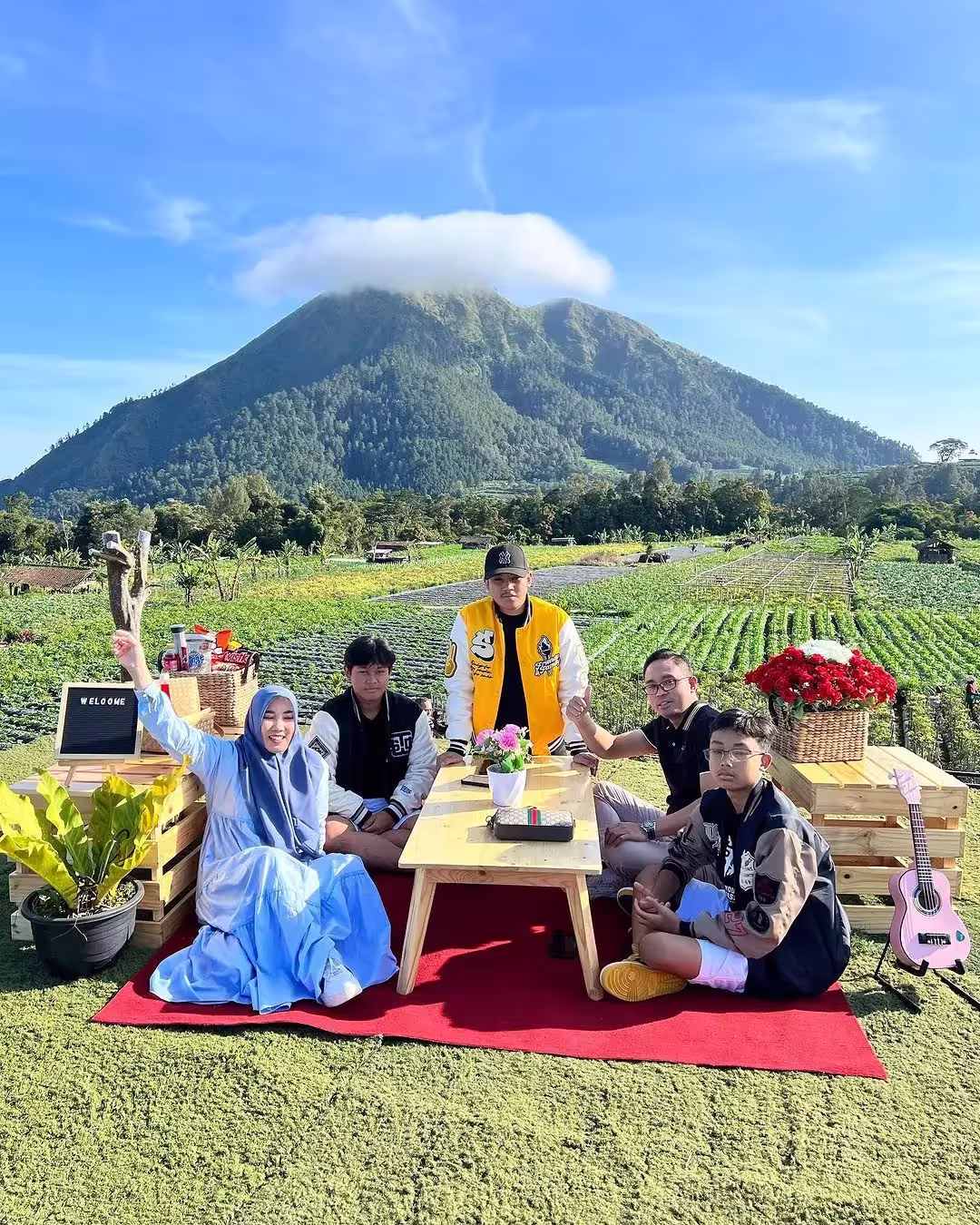 Cafe magelang featured 7ea90eb6.avif