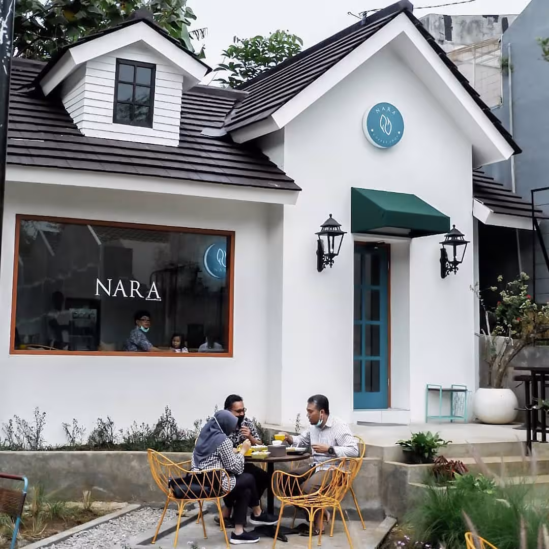 Cafe malang 4 4aa0715d.avif