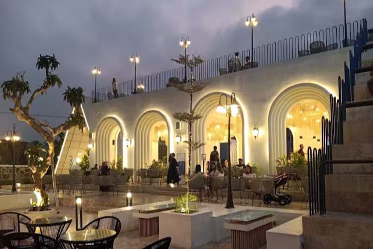 Cafe Terbaik di Malang Rating Tertinggi  Instagramable 2025