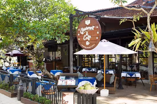 Cafe Terbaik di Nusa Dua 2025 Destinasi Ngopi Nongkrong Paling Hits