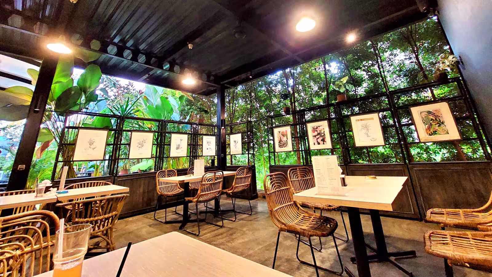 Cafe pontianak featured 03521c6c.avif