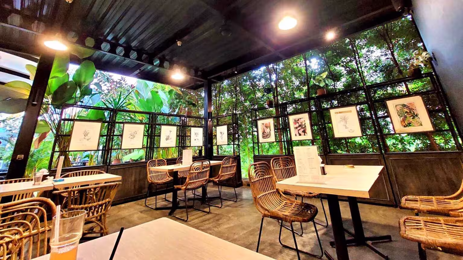 Cafe pontianak featured b99b2d1c.avif