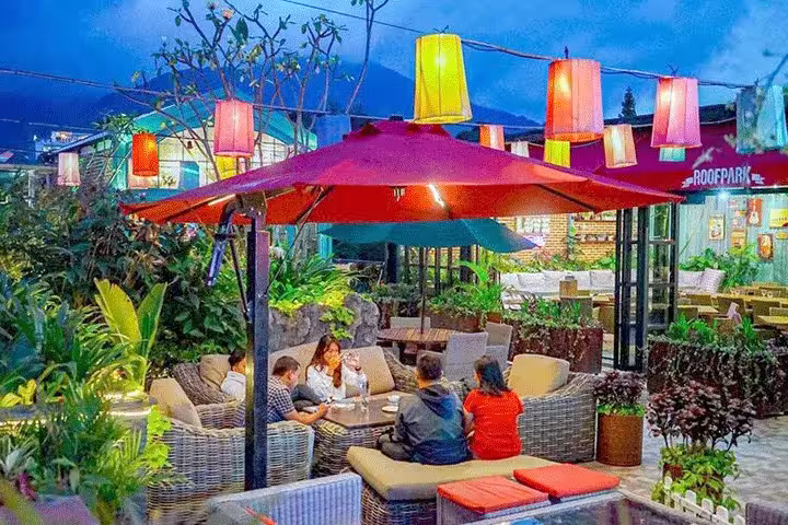 20 Cafe Terbaik Puncak 2025 View Pegunungan Instagramable  Ramah Keluarga