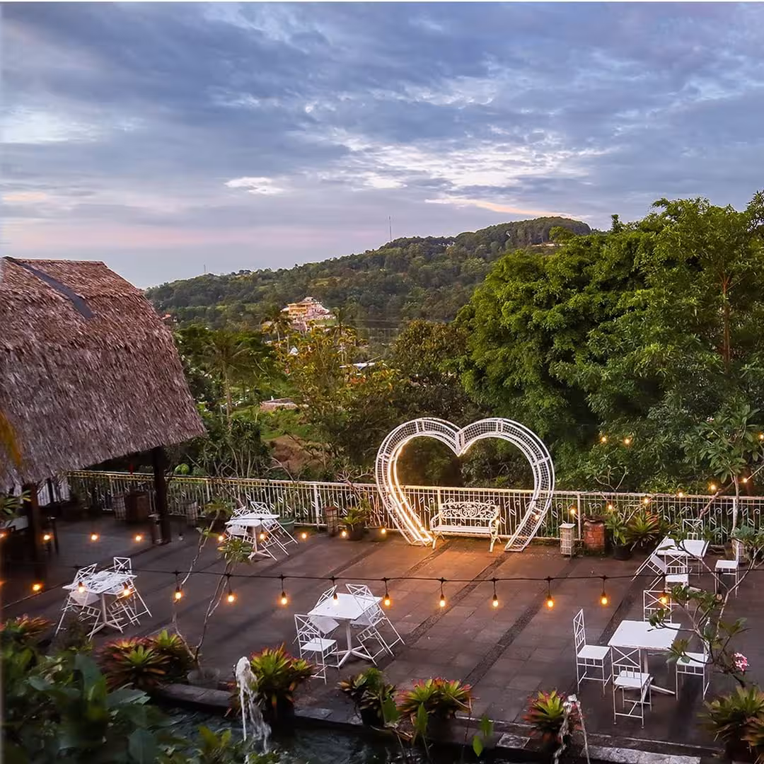 29 Cafe Terbaik di Puncak dengan View Spektakuler  Fasilitas Lengkap Update 2025