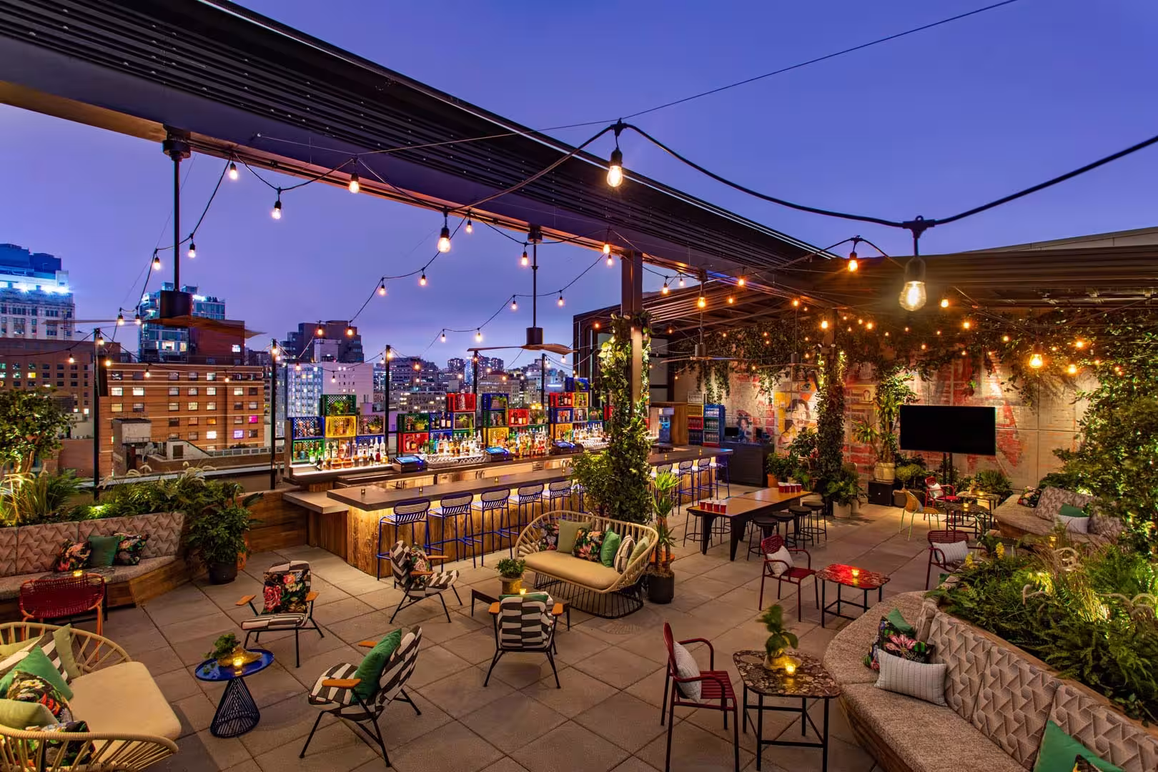20 Cafe Rooftop Terbaik di Jakarta 2025 View Spektakuler Harga  Tips Lengkap