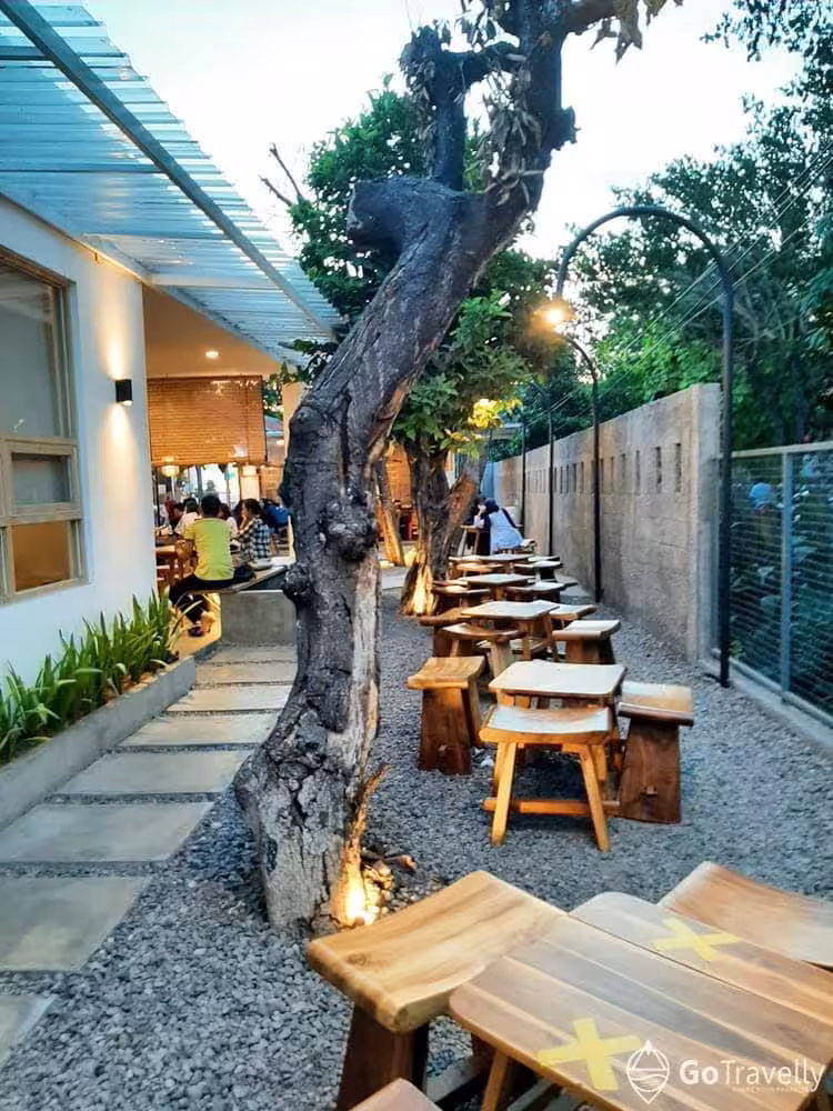 Cafe Terbaik Surabaya Timur 2025 Lengkap dengan Harga  Jam Buka