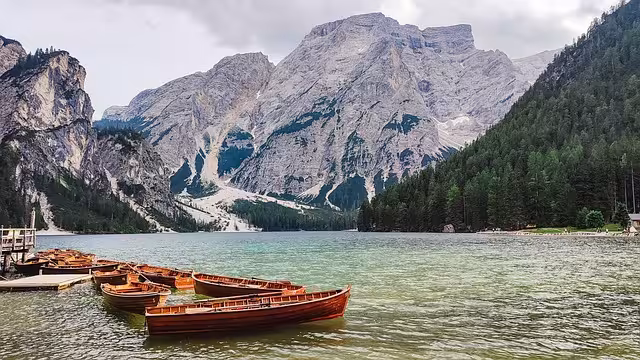 Danau Terdekat Panduan Lengkap Menemukan Oase Ketenangan di Sekitarmu 2025