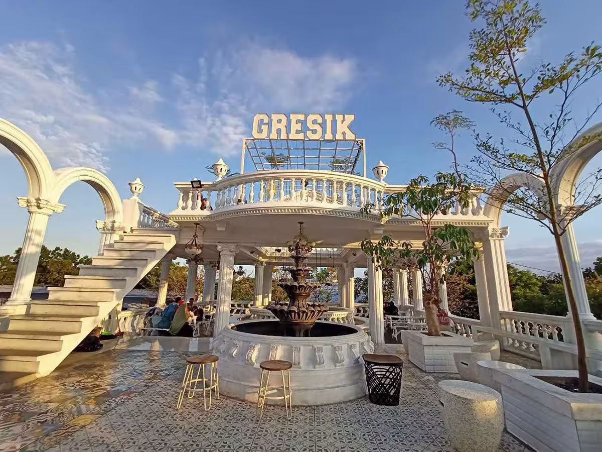 Rekomendasi Restoran Terbaik Gresik 2025 Destinasi Kuliner Wajib Coba untuk Keluarga Bisnis