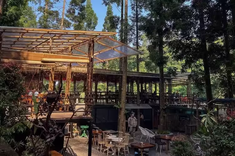 Hidden Gem Alam Definisi Manfaat Panduan Menjelajah Surga Tersembunyi di Indonesia 2025