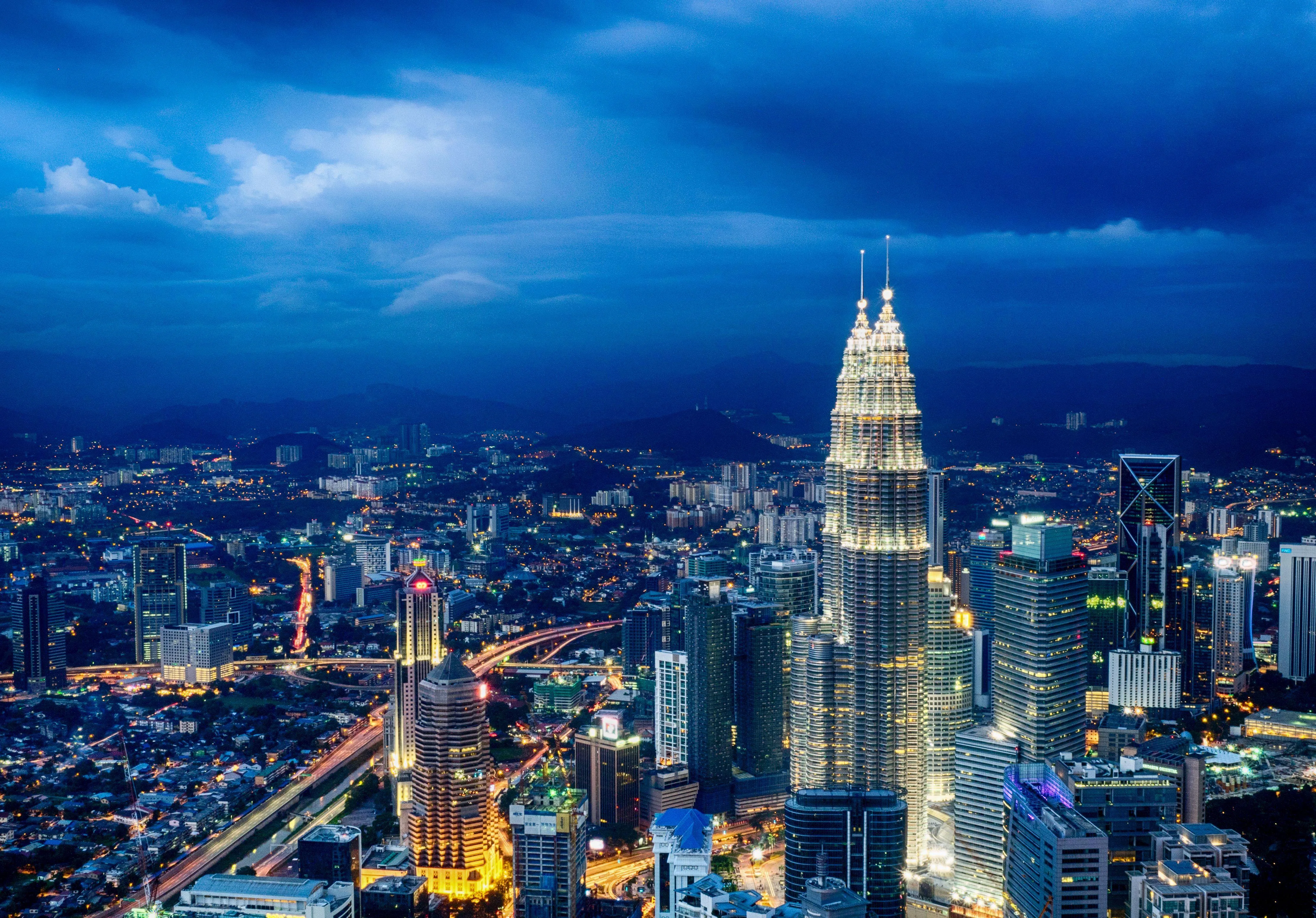20 Restoran Terbaik Kuala Lumpur 2025 Panduan Kuliner Terlengkap Wajib Coba