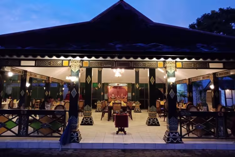 30 Restoran Terbaik di Yogyakarta 2025 Kuliner Legendaris hingga Kekinian Wajib Coba