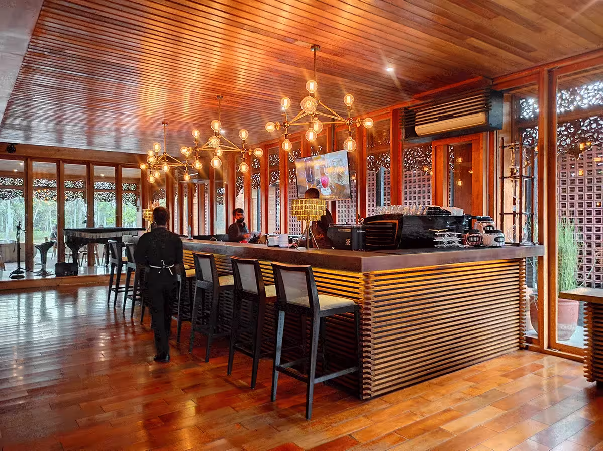 25 Restoran Terbaik di Malang 2025 Kuliner Legendaris Mewah  Ramah Keluarga