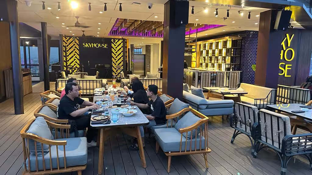 19 Restoran Terbaik di Samarinda 2025 Destinasi Kuliner Wajib Coba